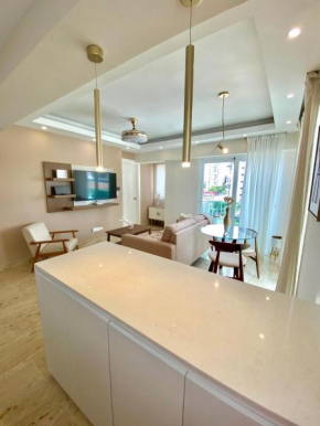 Lux 1 BR with high-speed WIFI, GYM, HBO, NETFLIX